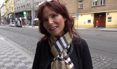 Зелая женщина попала в историю пикапа и пришла в острый анальный контакт с молодым человеком.